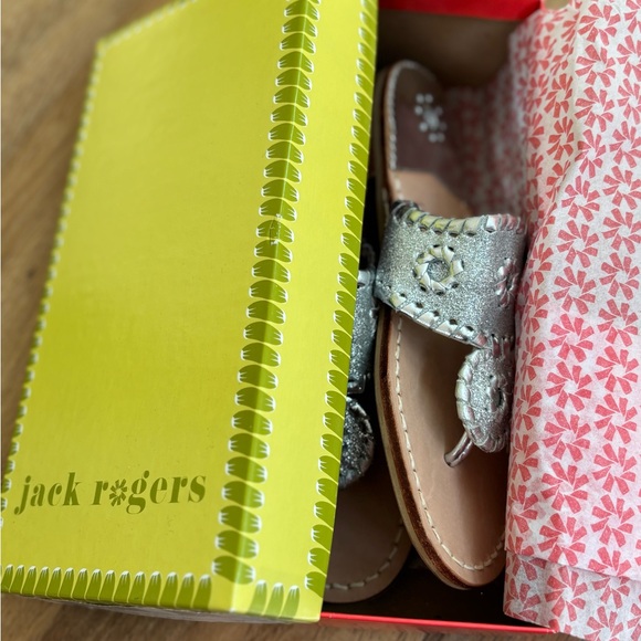 NEW!! Jack Rogers, Kids Grittery Silver Sandals, US 1 - Picture 8 of 10